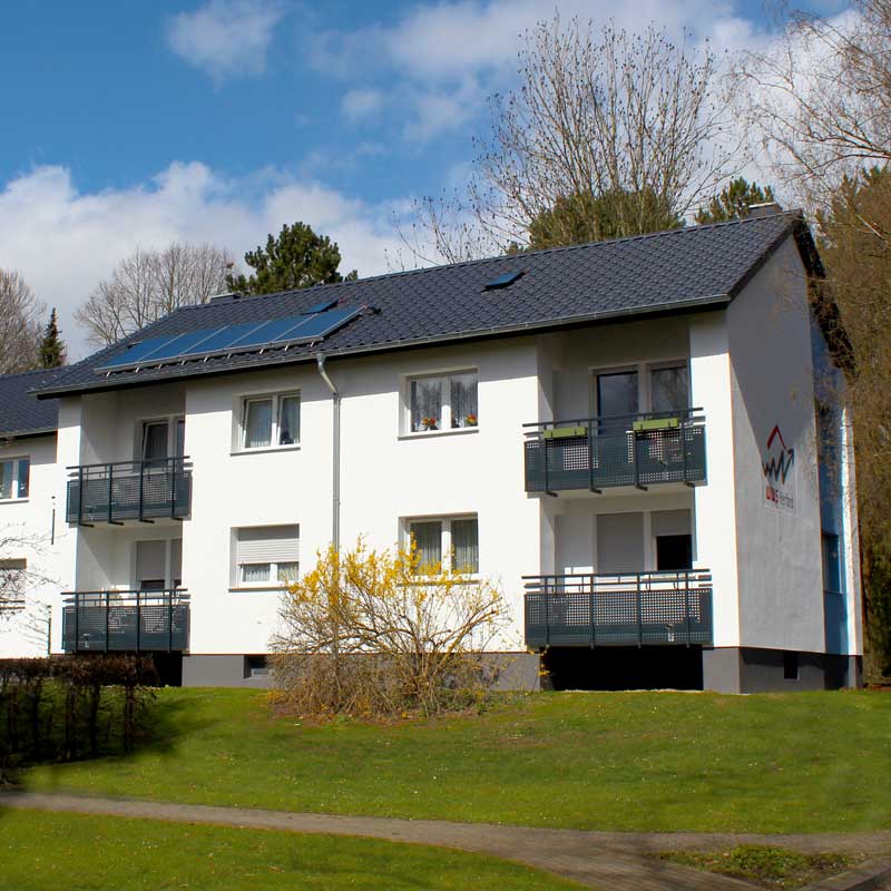 Solarthermieanlagen und Holzpellets in den Häusern der WWS Herford.